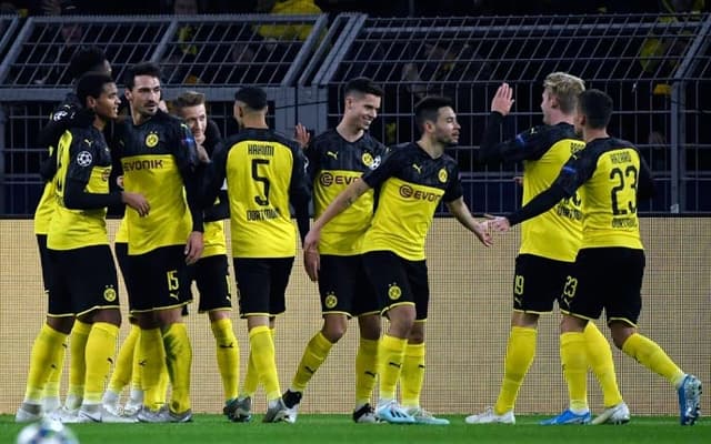 Borussia Dortmund x Slavia Praga - Comemoração