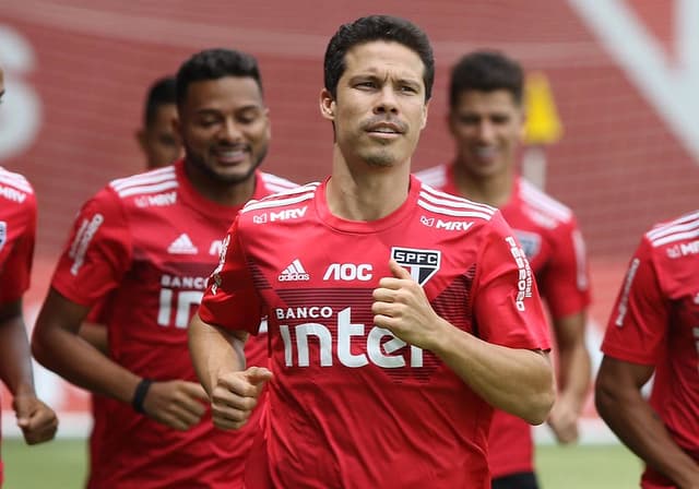 Hernanes