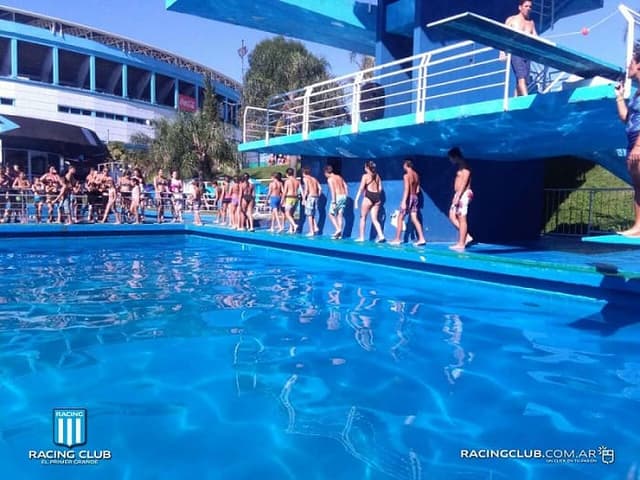 Uma das piscinas do Complexo Desportivo do Racing