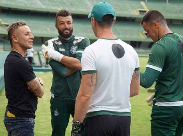 Rafinha visita o Coritiba