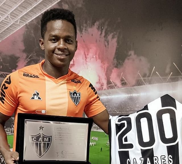 Cazares completou 200 jogos em novembro do anos passado com a camisa do Galo