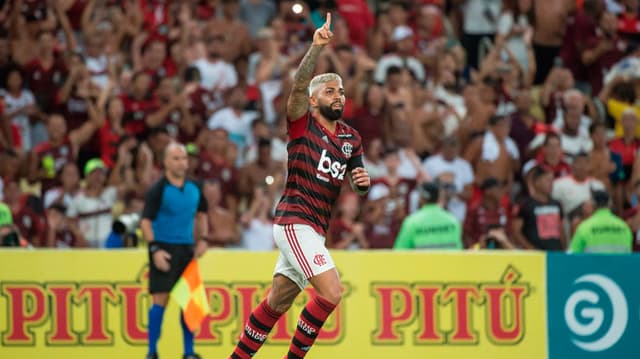 As imagens da vitória do Flamengo sobre o Madureira