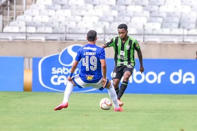 Cruzeiro e América-MG fizeram um jogo equilibrado, muito disputado, com ambos tendo chances de sair vencedor de campo