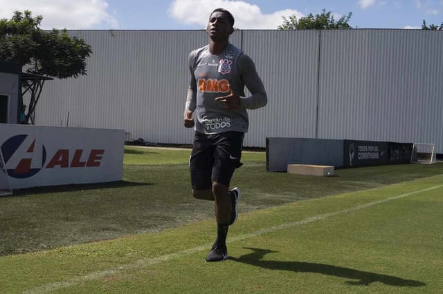 Yony González desfalcou o Corinthians na última rodada, mas pode ser opção para o fim de semana