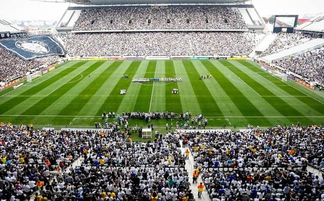 Primeiro Jogo Arena Corinthians - Corinthians x Figueirense - 2014