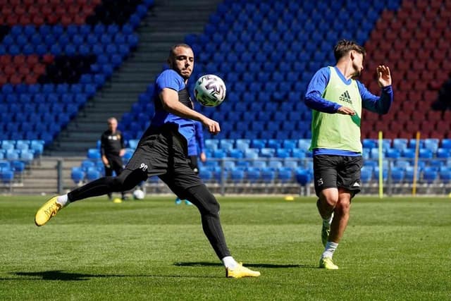 Arthur Cabral - Treino do Basel