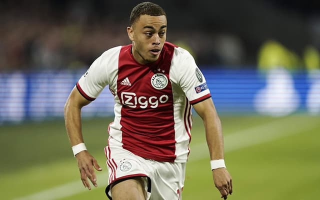 Sergiño Dest - Ajax