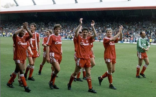 Galeria - Liverpool 89/90