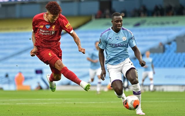 Manchester City x Liverpool - Disputa