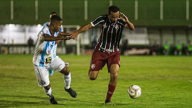 Macaé x Fluminense - Nenê