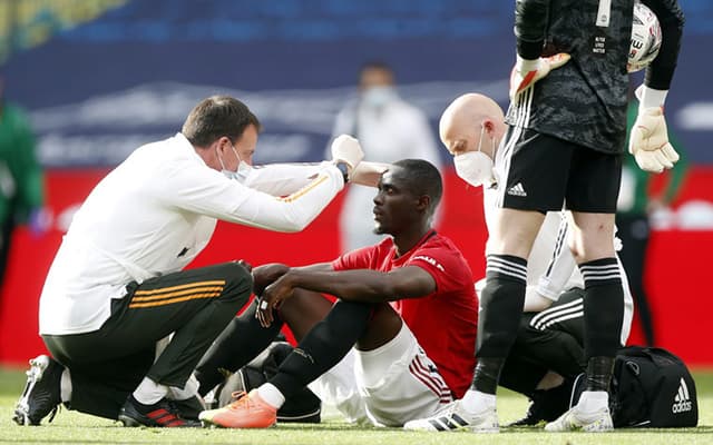 Manchester United x Chelsea - Bailly