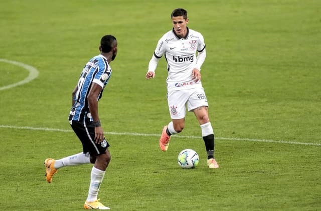 Mateus Vital - Grêmio x Corinthians