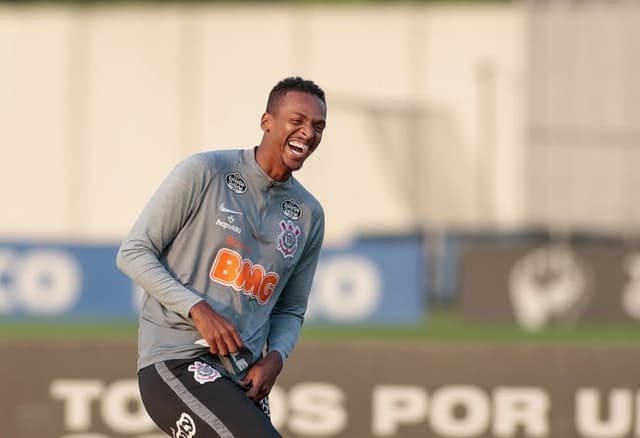 Jô - Treino Corinthians