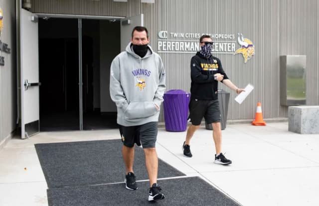 Gary Kubiak coordenador ofensivo Minnesota Vikings