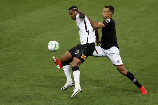 Corinthians x Atlético-GO