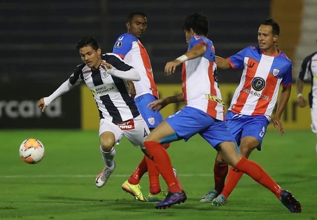 Alianza Lima x Estudiantes de Mérida