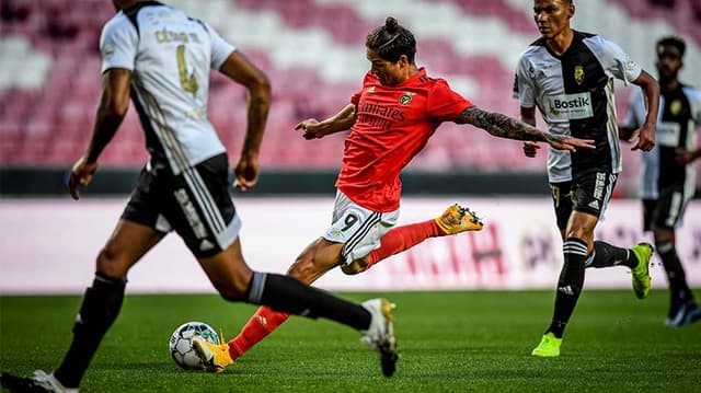 Benfica x Farense