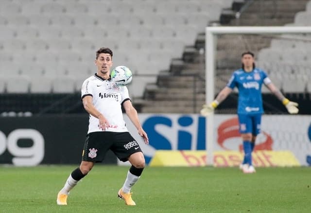 Avelar - Corinthians x Santos