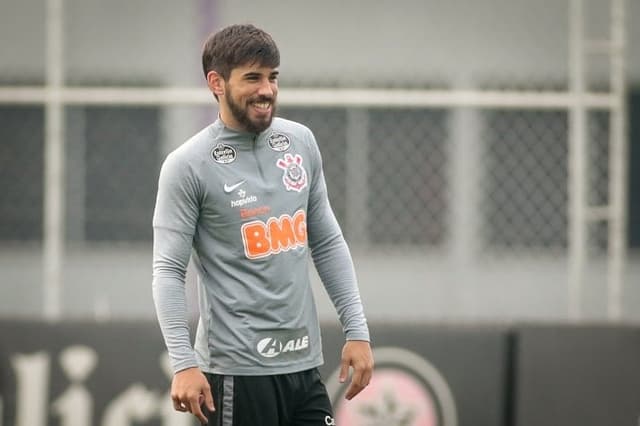 Bruno Méndez - Treino Corinthians