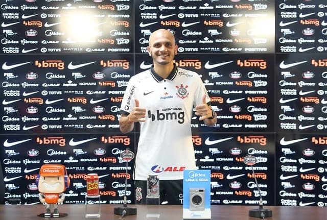 Coletiva Fábio Santos - Corinthians