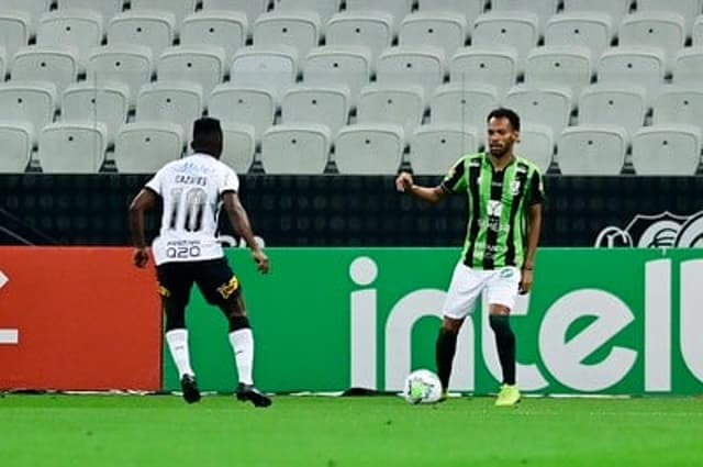 O time mineiro não ficou nervoso diante do Timão jogando na Neo Química Arena