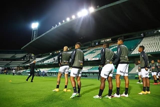 O Galo foi punido por não cumprir protocolo médico na partida contra  o Coritiba, em setembro