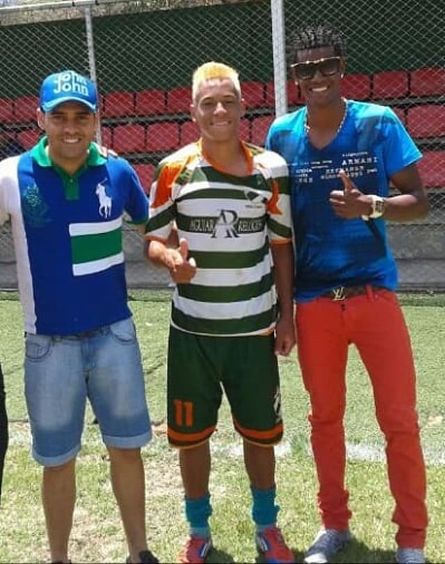 Breno Lopes com Marlon Maranhão (esq.) nos tempos da várzea em Belo Horizonte