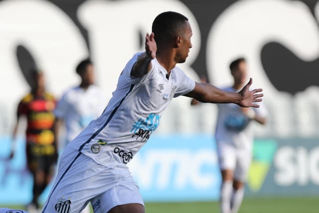 Santos x Sport - Lucas Braga