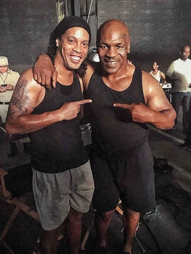 Ronaldinho Gaúcho e Mike Tyson