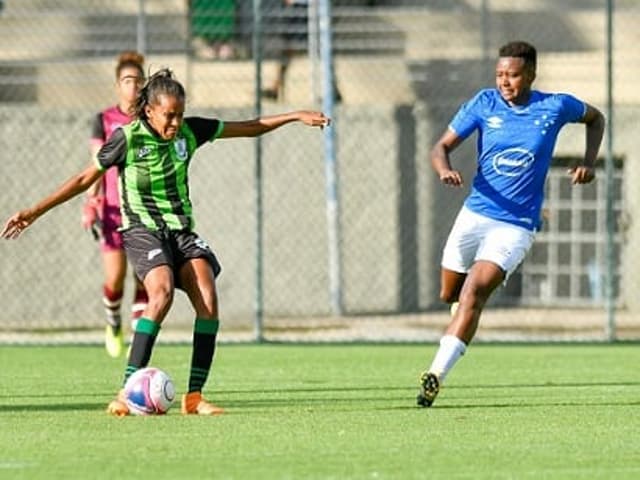 Cabulosas e Coelhinhas fazem o clássico da rodada no Estadual Feminino