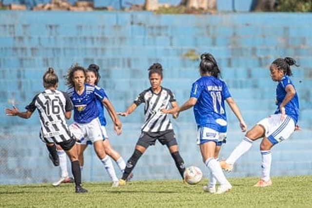 A Vingadoras se garantiram na final mineira antes do término da fase de classificação