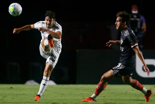 Marcinho, um dos piores do Botafogo contra o São Paulo