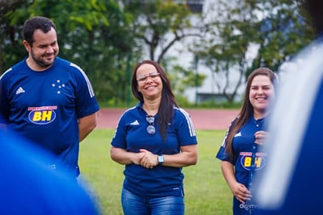 Bárbara Fonseca tem o desafio de fazer a equipe feminina do Cruzeiro crescer