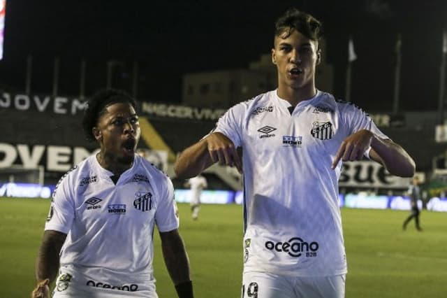 Santos x Grêmio - Kaio Jorge e Marinho