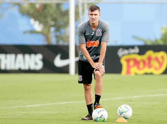 Lucas Piton - Treino Corinthians