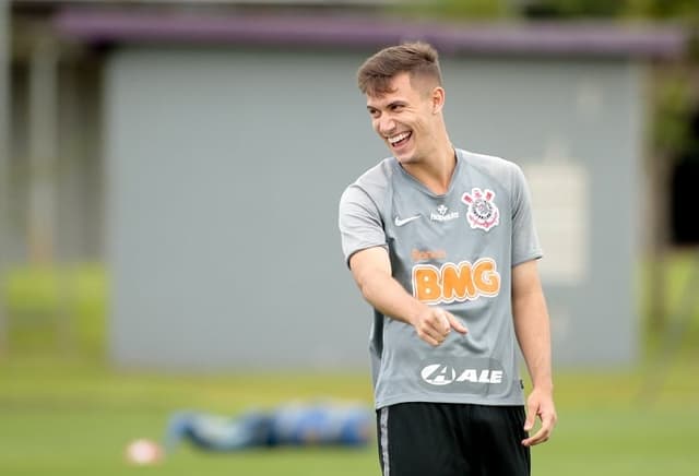 Lucas Piton - Treino Corinthians