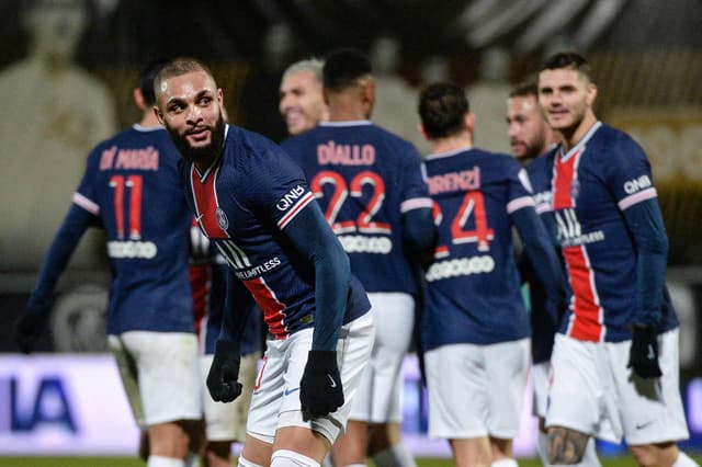 Kurzawa jogando pelo PSG