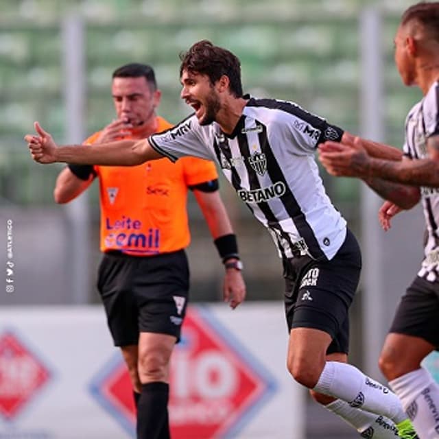 Igora Rabello abriu caminho para a quarta vitória seguida do Galo no Estadual