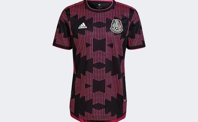 Novo uniforme da seleção do México