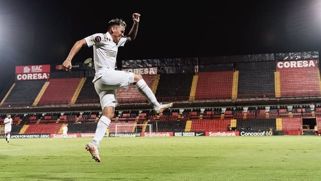 Alajuelense x Atlanta United - Comemoração Barco