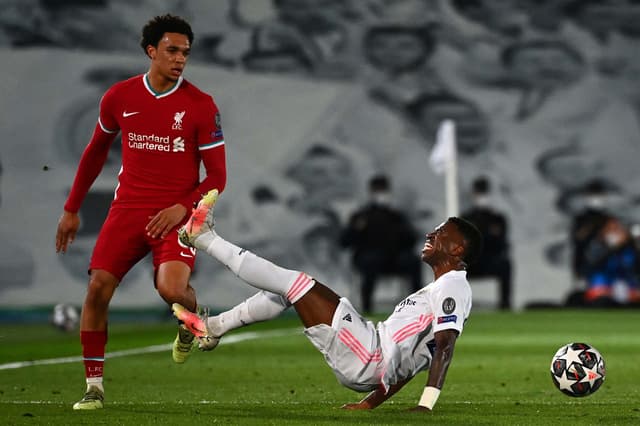 Real Madrid x Liverpool - Arnold e Vini Jr.