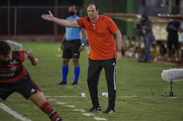 Portuguesa x Flamengo - Rogério Ceni