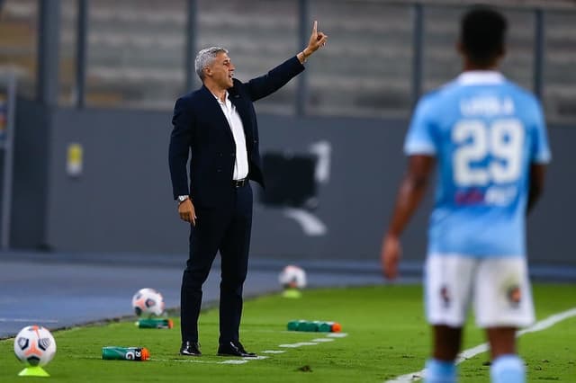 Crespo durante a vitória contra o Sporting Cristal