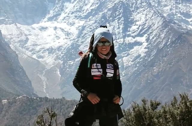 Aretha Duarte antes da expedição ao Everest na cordilheira do Himalaia