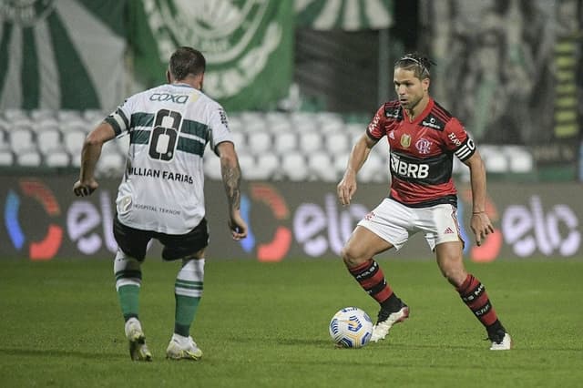 Coritiba x Flamengo - Diego