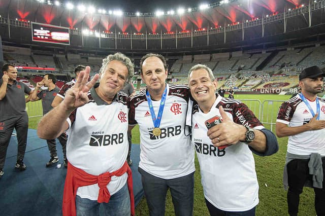 Flamengo - Gustavo Oliveira, Rogério Ceni e BAP