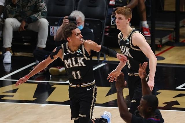 Trae Young e Kevin Huerter