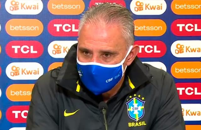 Tite - coletiva Brasil x Equador