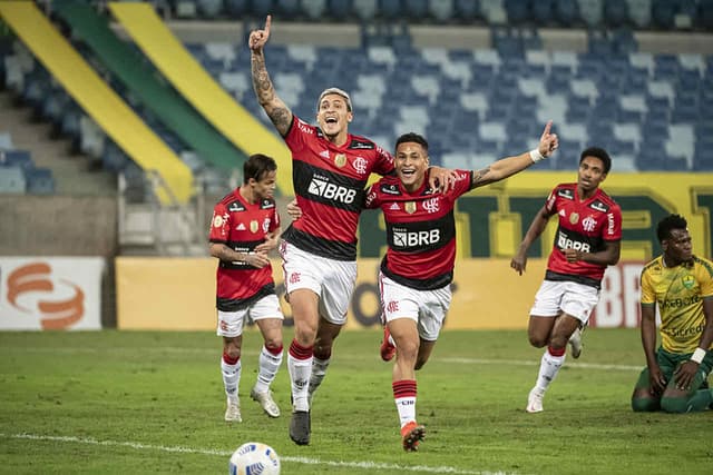 Cuiabá x Flamengo - Pedro e João Gomes