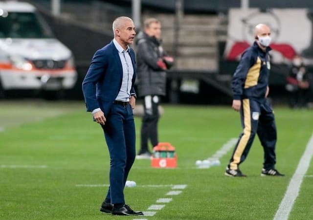 Sylvinho - Corinthians x Internacional